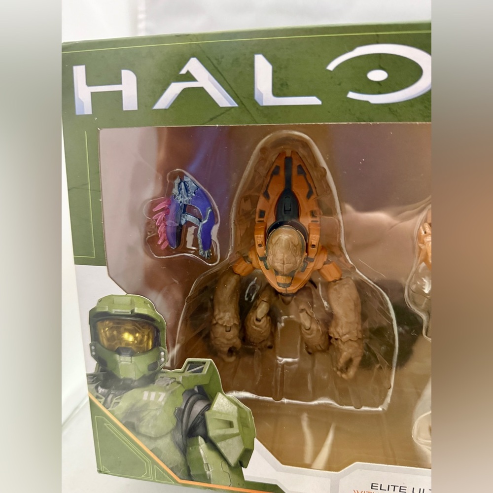 Halo Infinite 4" World of Halo- 3
Figure Box Set - Elite and Grunts - Picture 7 of 9